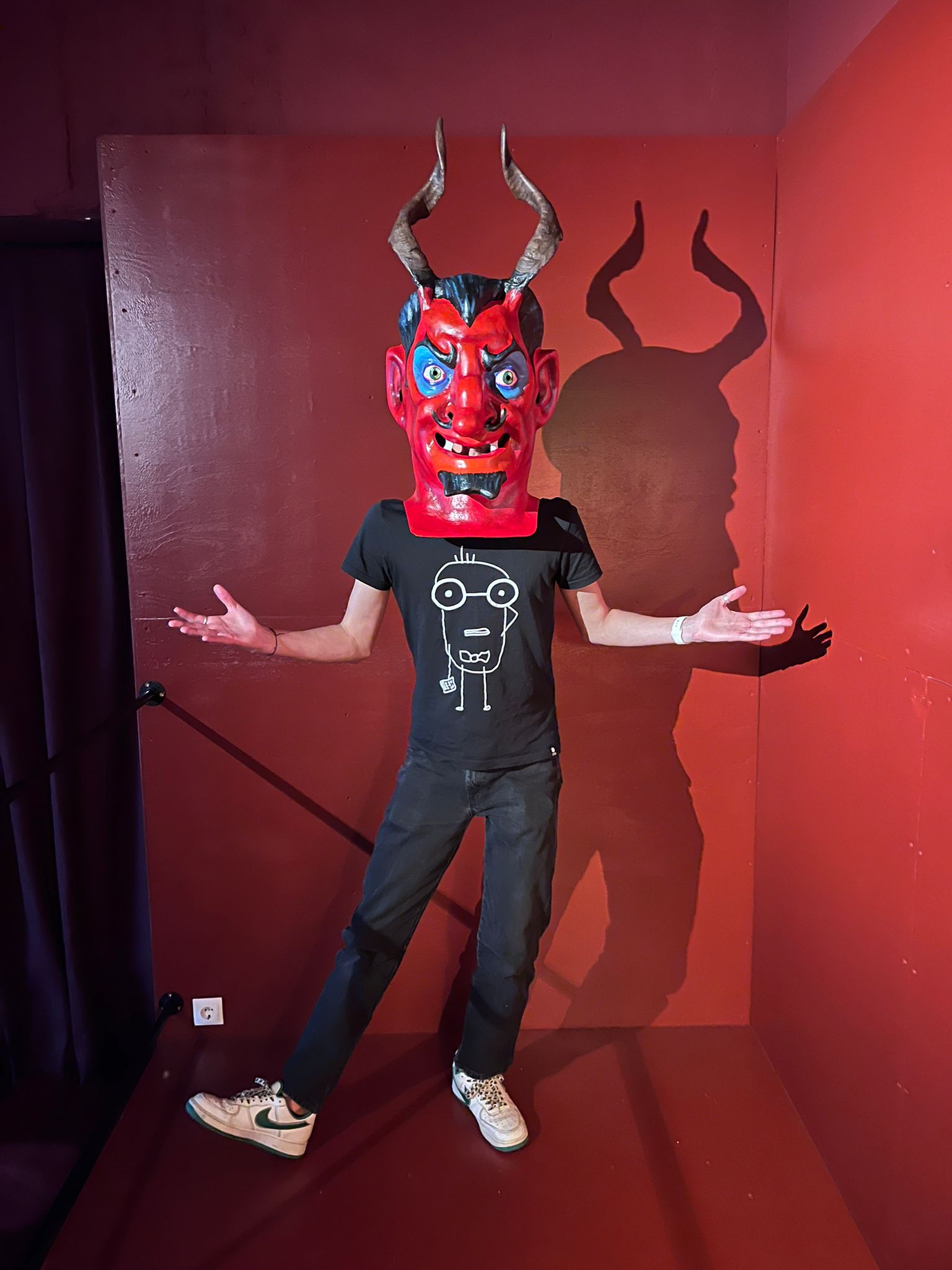 Dimoni mask